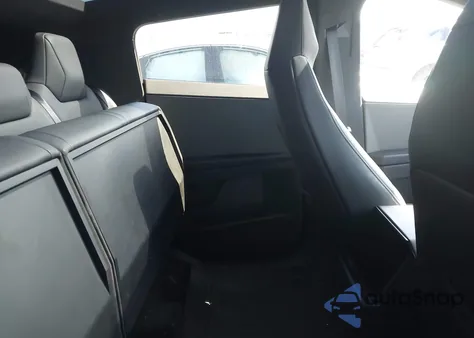 2024 Tesla Cybertruck All-Wheel Drive from USA, damaged, VIN 7G2CEHED0RA031055